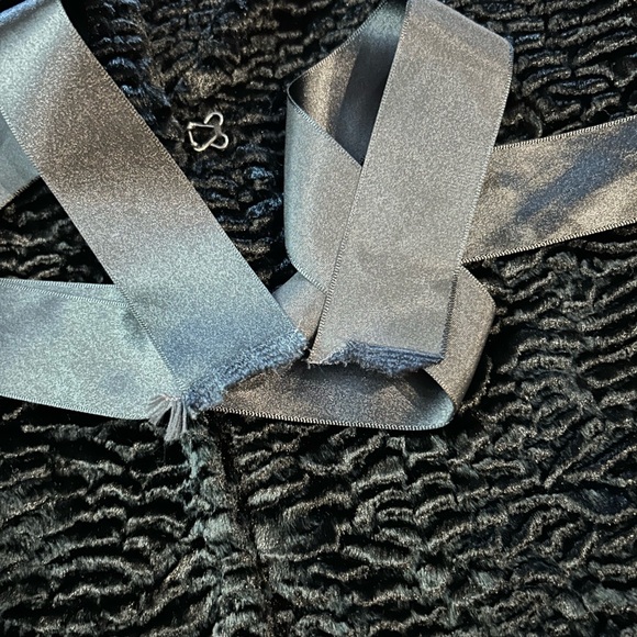 WENDY HIL LUCY’S Black Rivet Faux‎ Fur Jacket USA Ribbon Tie 6 - Picture 7 of 10